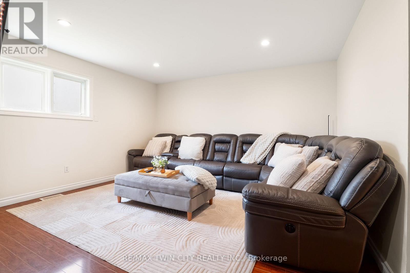 172 General Drive, Kitchener, Ontario  N2K 3S6 - Photo 27 - X13082764