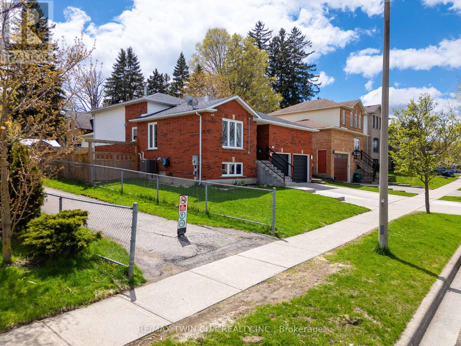 172 General Drive, Kitchener, Ontario  N2K 3S6 - Photo 45 - X13082764