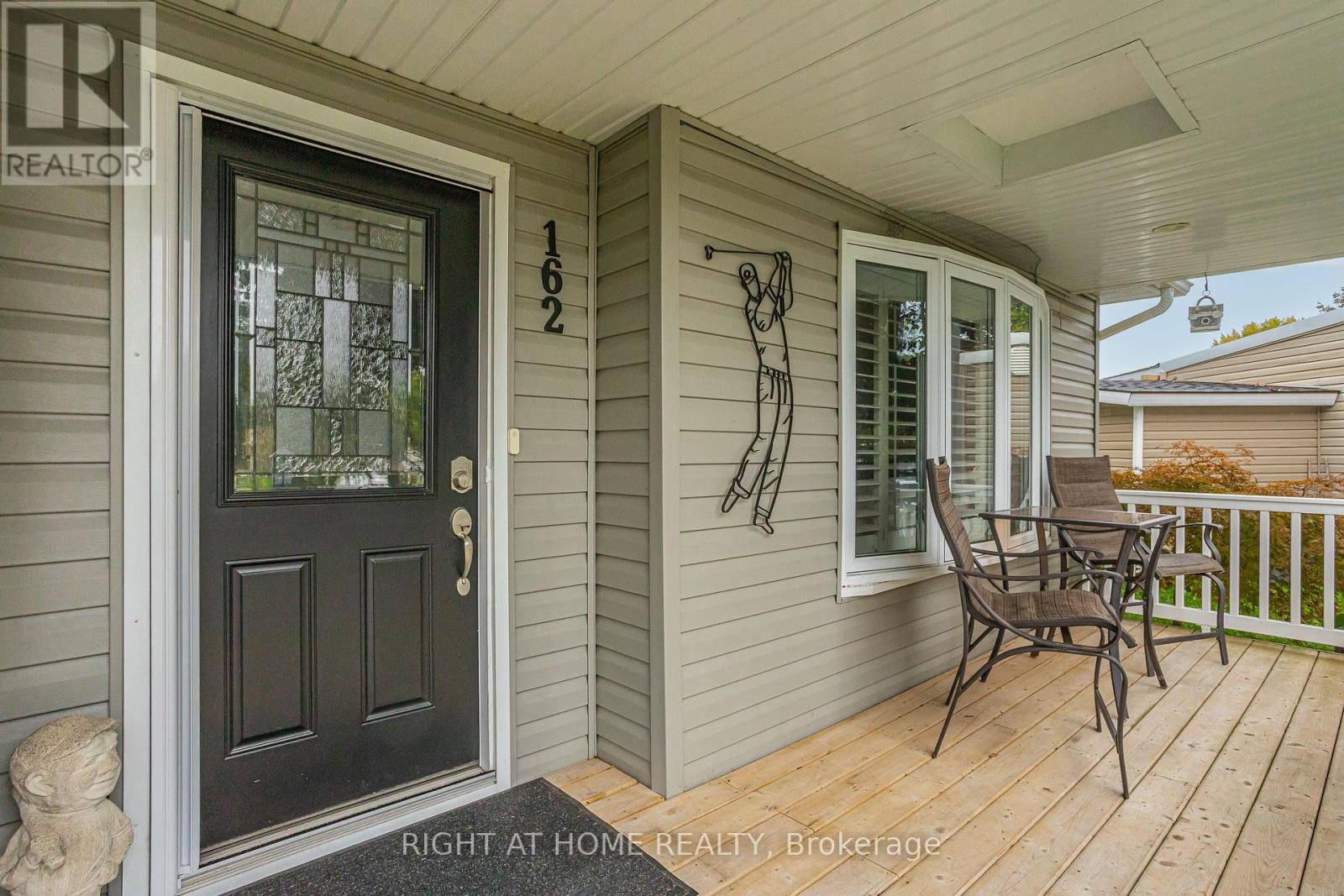 162 Mississauga Place, South Huron, Ontario  N0M 1T0 - Photo 3 - X13082796