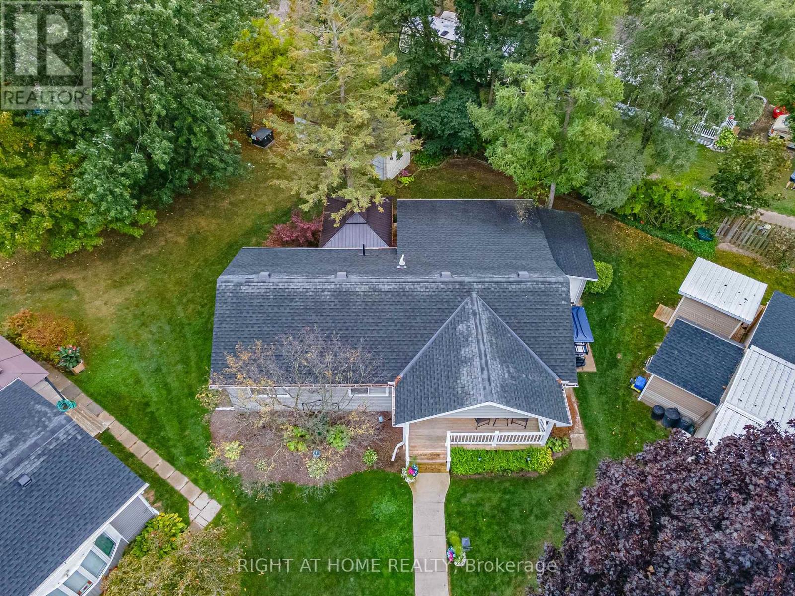 162 Mississauga Place, South Huron, Ontario  N0M 1T0 - Photo 32 - X13082796