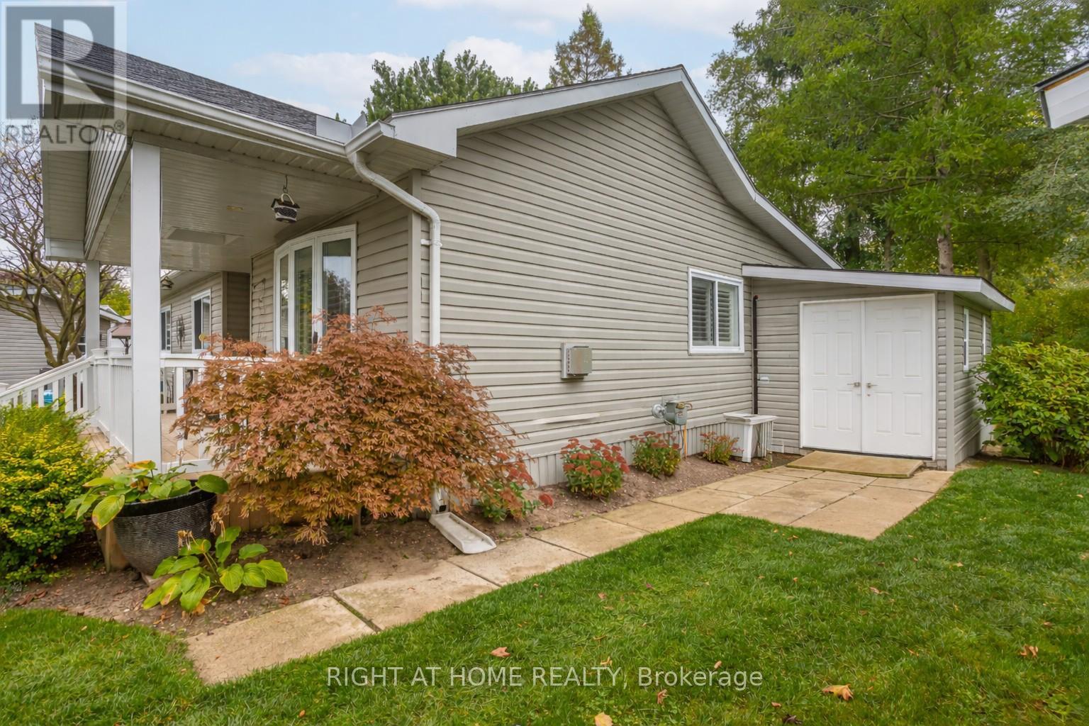 162 Mississauga Place, South Huron, Ontario  N0M 1T0 - Photo 43 - X13082796