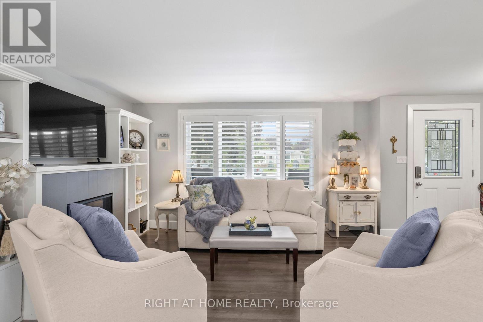 162 Mississauga Place, South Huron, Ontario  N0M 1T0 - Photo 8 - X13082796