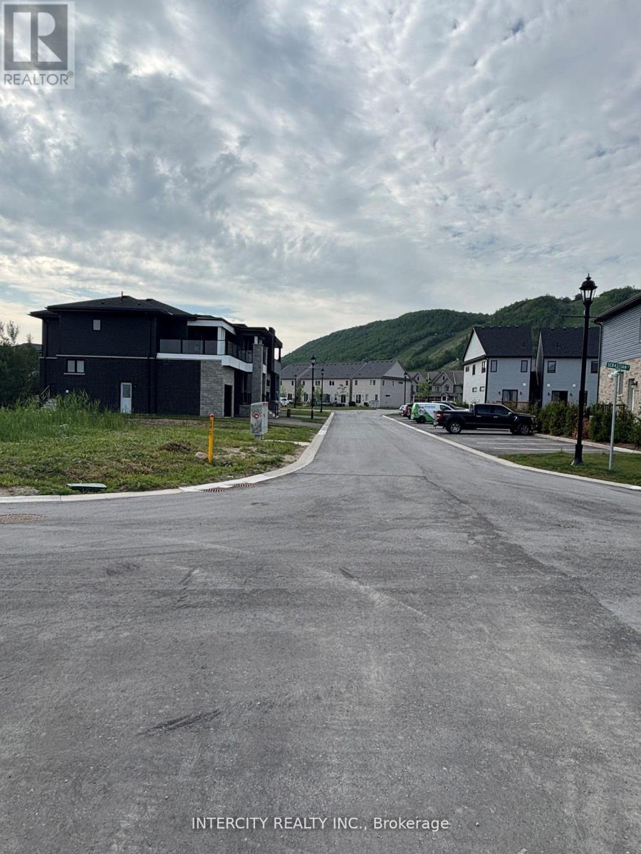 134 Sebastian Street, Blue Mountains, Ontario  N0H 1J0 - Photo 5 - X13082826