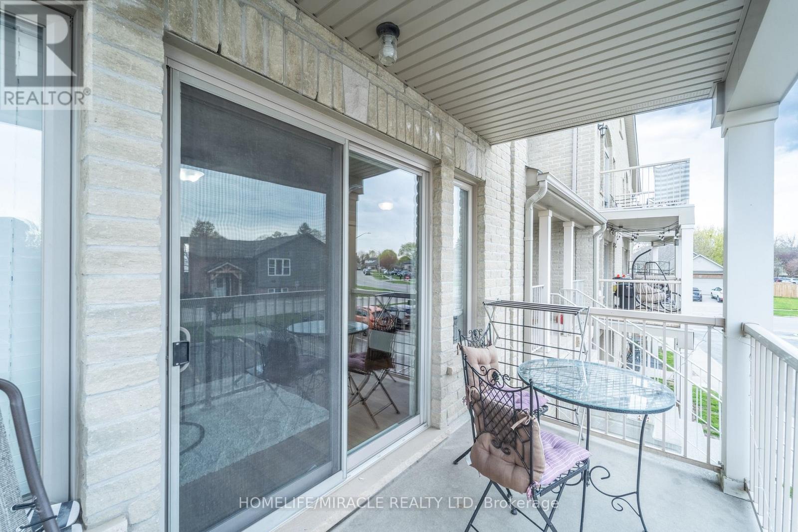 203 - 50 Whitlaw Way, Brant, Ontario  N3L 4C3 - Photo 13 - X13082888