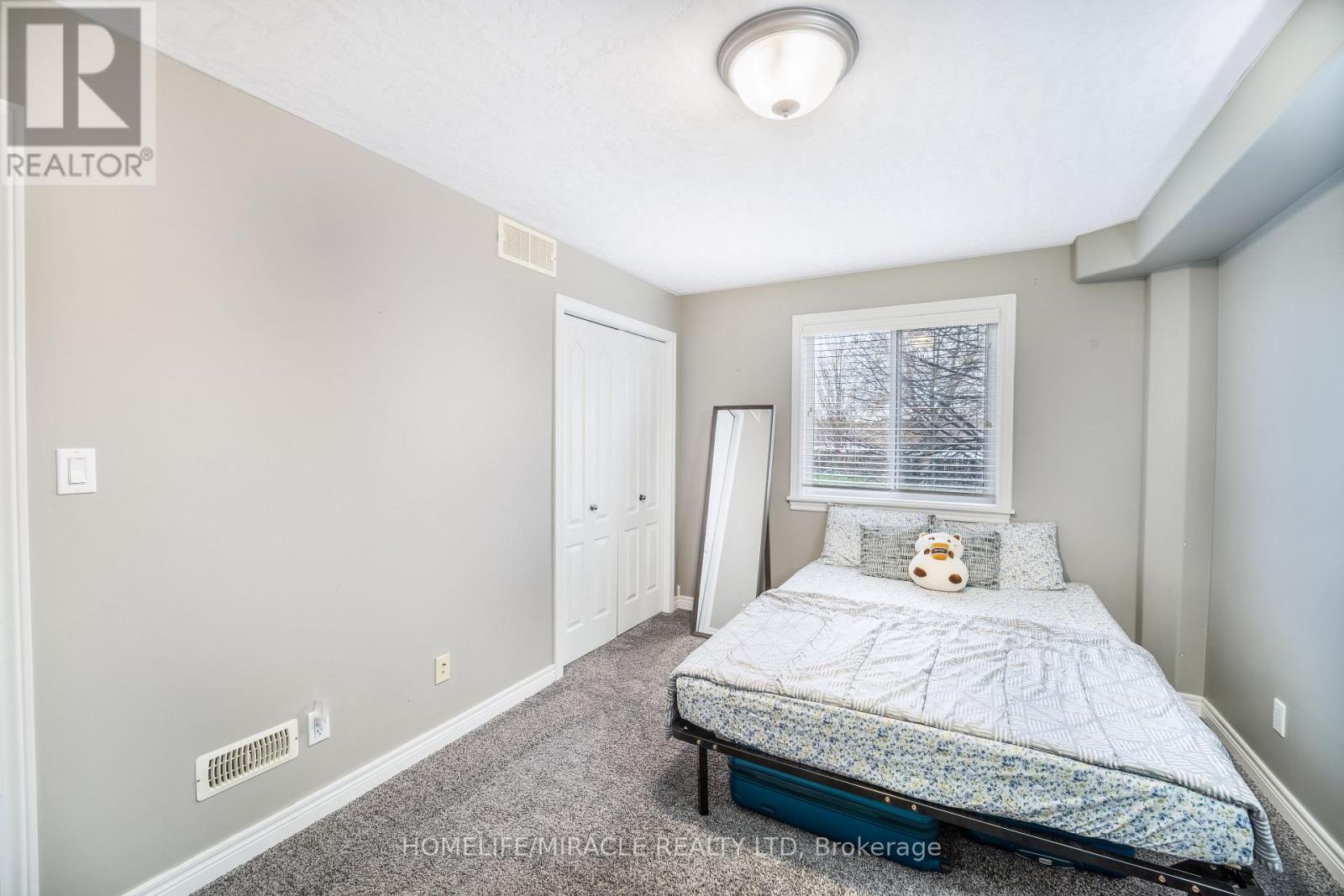 203 - 50 Whitlaw Way, Brant, Ontario  N3L 4C3 - Photo 15 - X13082888