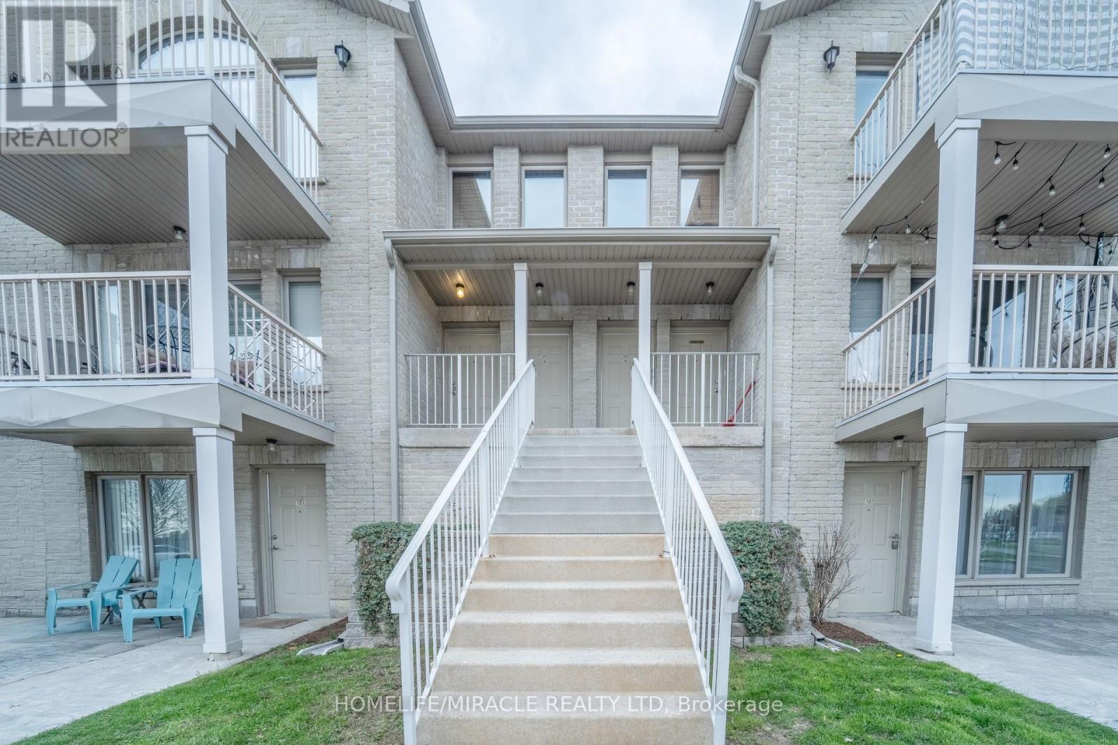 203 - 50 Whitlaw Way, Brant, Ontario  N3L 4C3 - Photo 2 - X13082888
