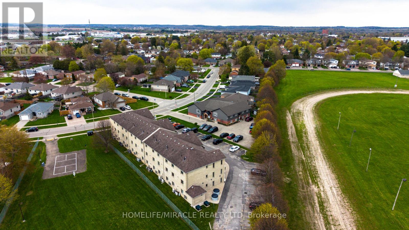 203 - 50 Whitlaw Way, Brant, Ontario  N3L 4C3 - Photo 26 - X13082888