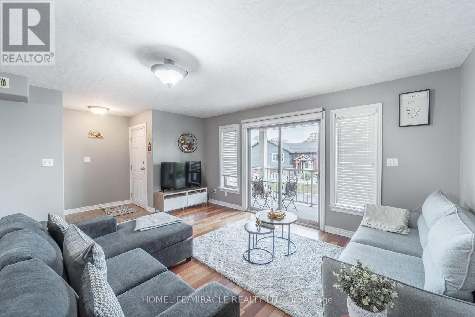 203 - 50 Whitlaw Way, Brant, Ontario  N3L 4C3 - Photo 7 - X13082888