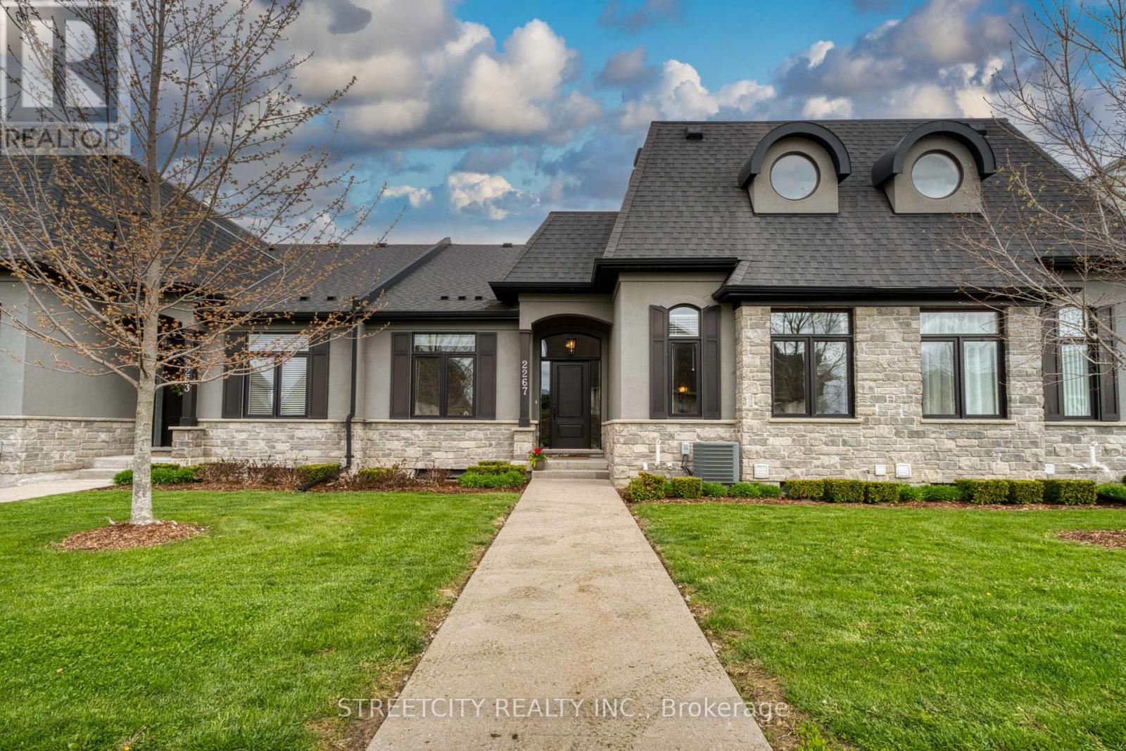 2267 CALLINGHAM DRIVE, London North, Ontario