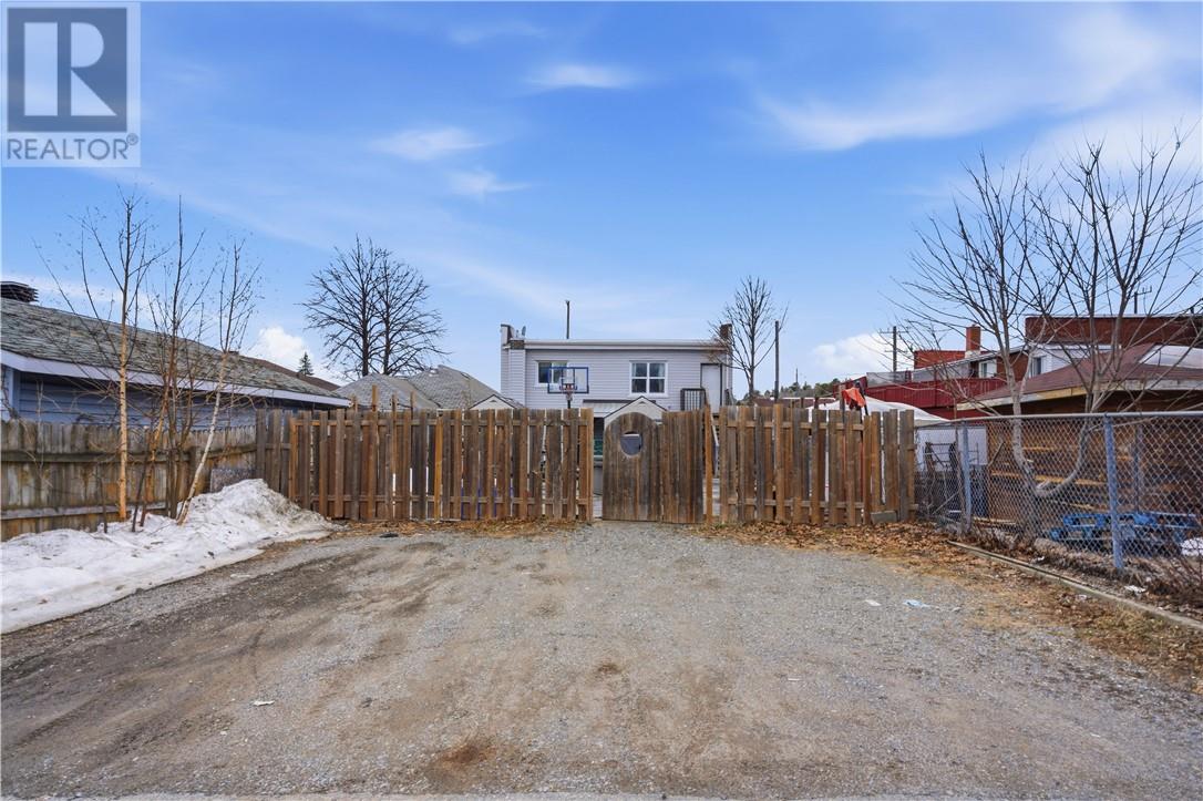 392 Montague Avenue, Greater Sudbury, Ontario  P3C 4G5 - Photo 46 - 2127519