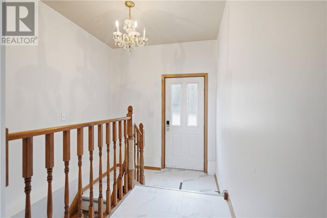 407 Noble Street, Greater Sudbury, Ontario  P3C 3R9 - Photo 4 - 2127492