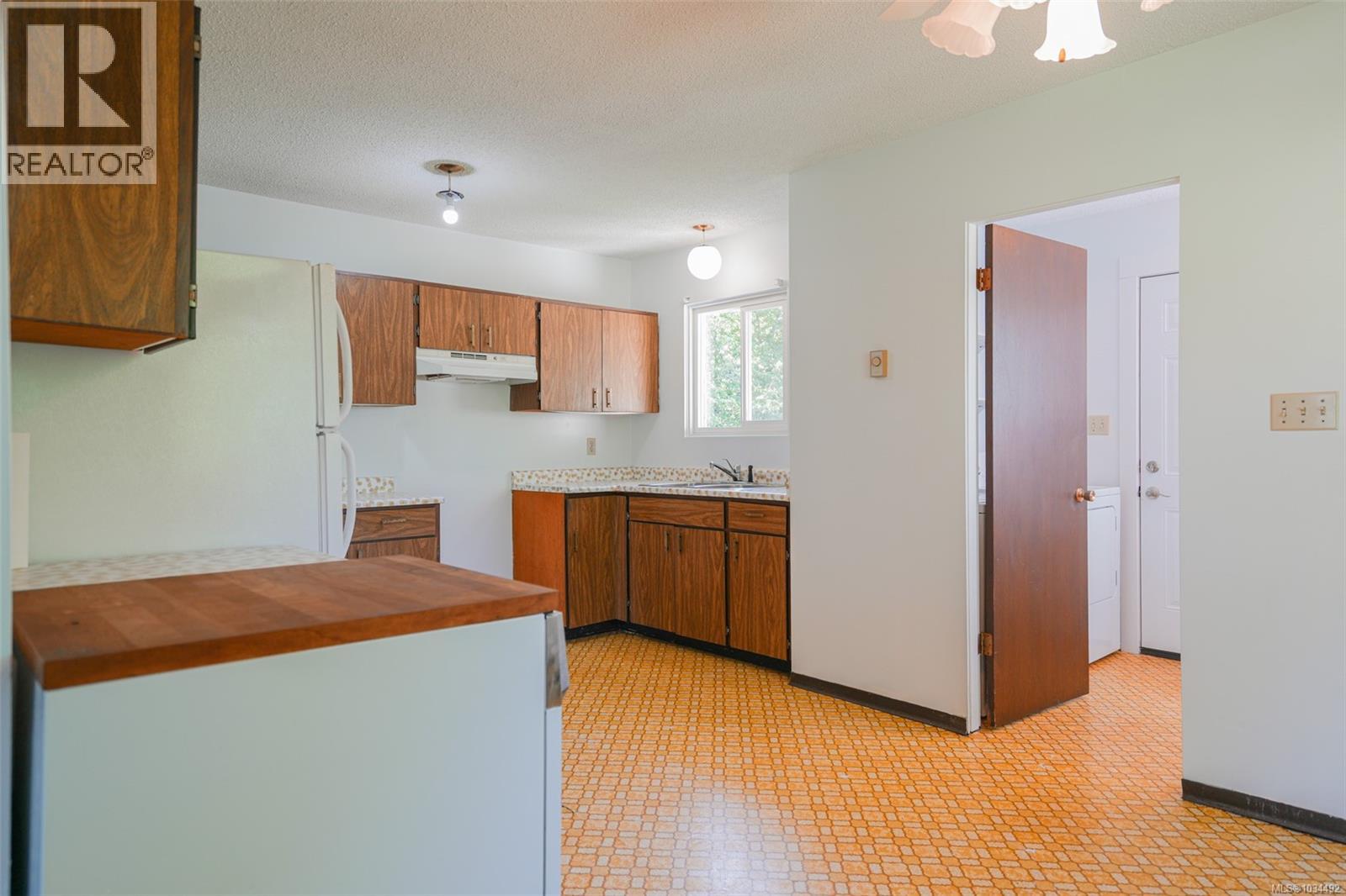 5190 Forrest Rd, Port Alberni, British Columbia  V9Y 7A8 - Photo 10 - 1034492