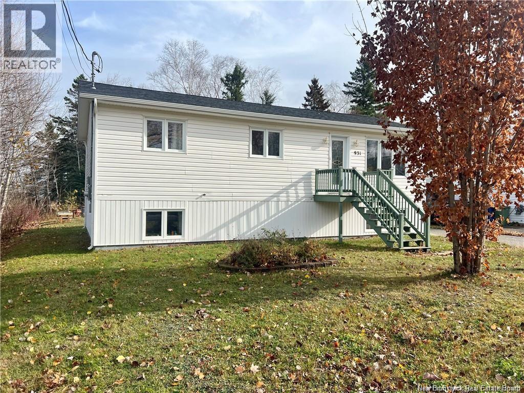 931 Francois, Bathurst, New Brunswick  E8K 1L2 - Photo 2 - NB138707