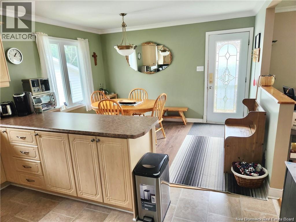 931 Francois, Bathurst, New Brunswick  E8K 1L2 - Photo 8 - NB138707