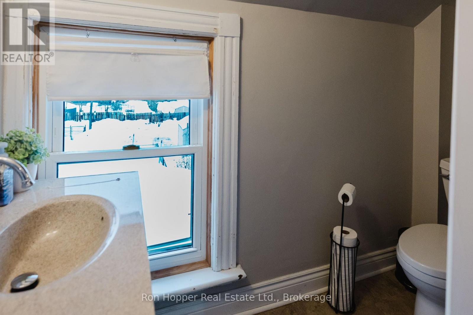 530 12th Street W, Owen Sound, Ontario  N4K 3V9 - Photo 17 - X12678434