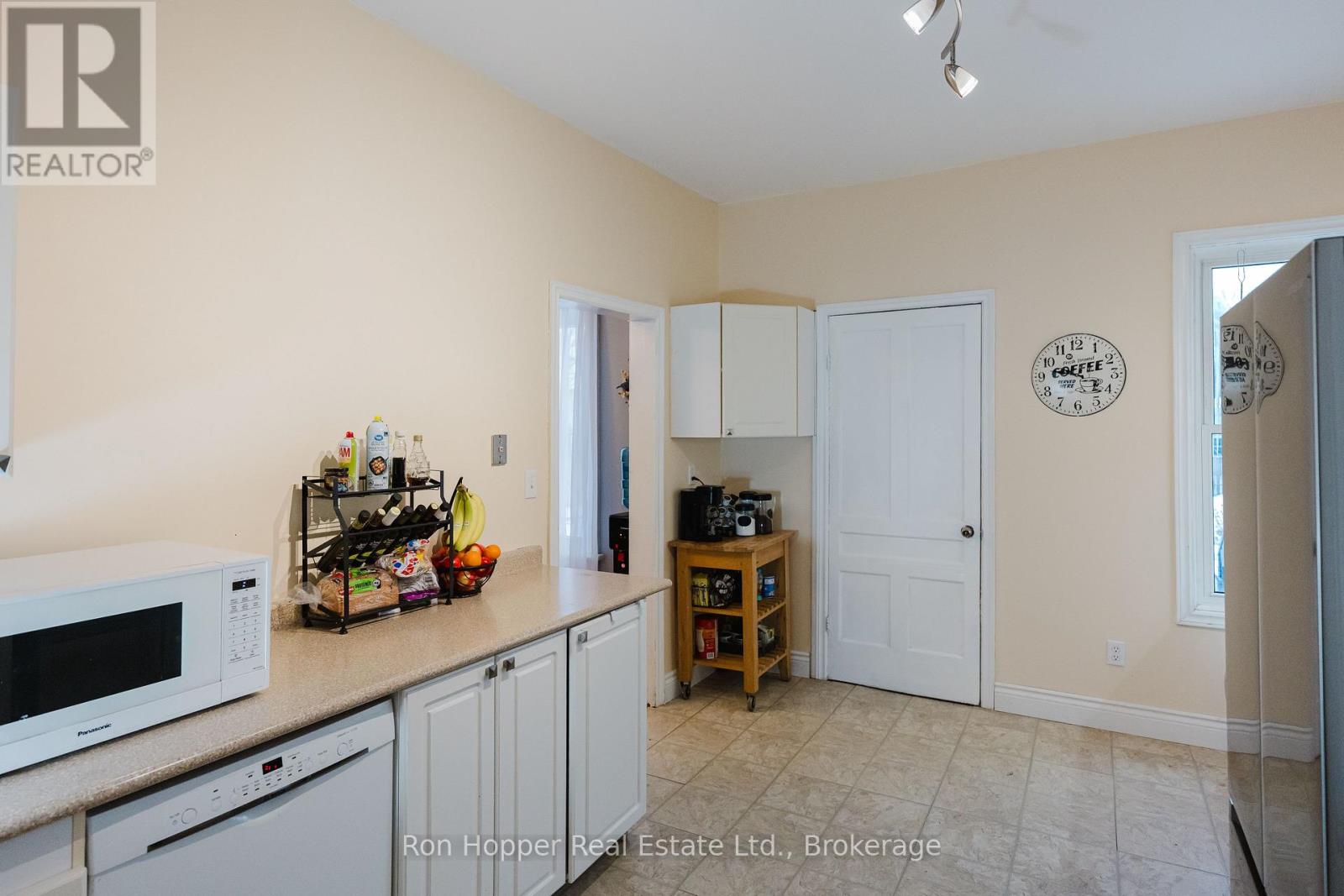 530 12th Street W, Owen Sound, Ontario  N4K 3V9 - Photo 12 - X12678434