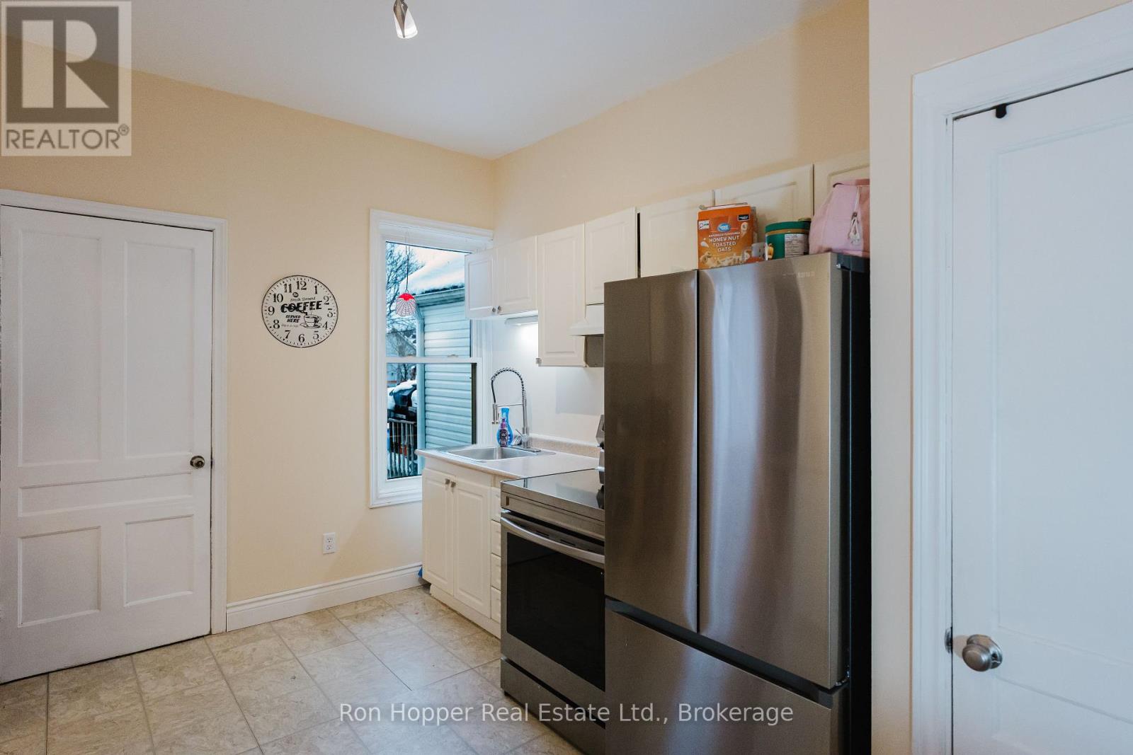 530 12th Street W, Owen Sound, Ontario  N4K 3V9 - Photo 13 - X12678434