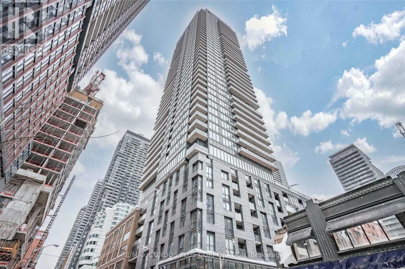 4611 - 115 BLUE JAYS WAY, Toronto, Ontario