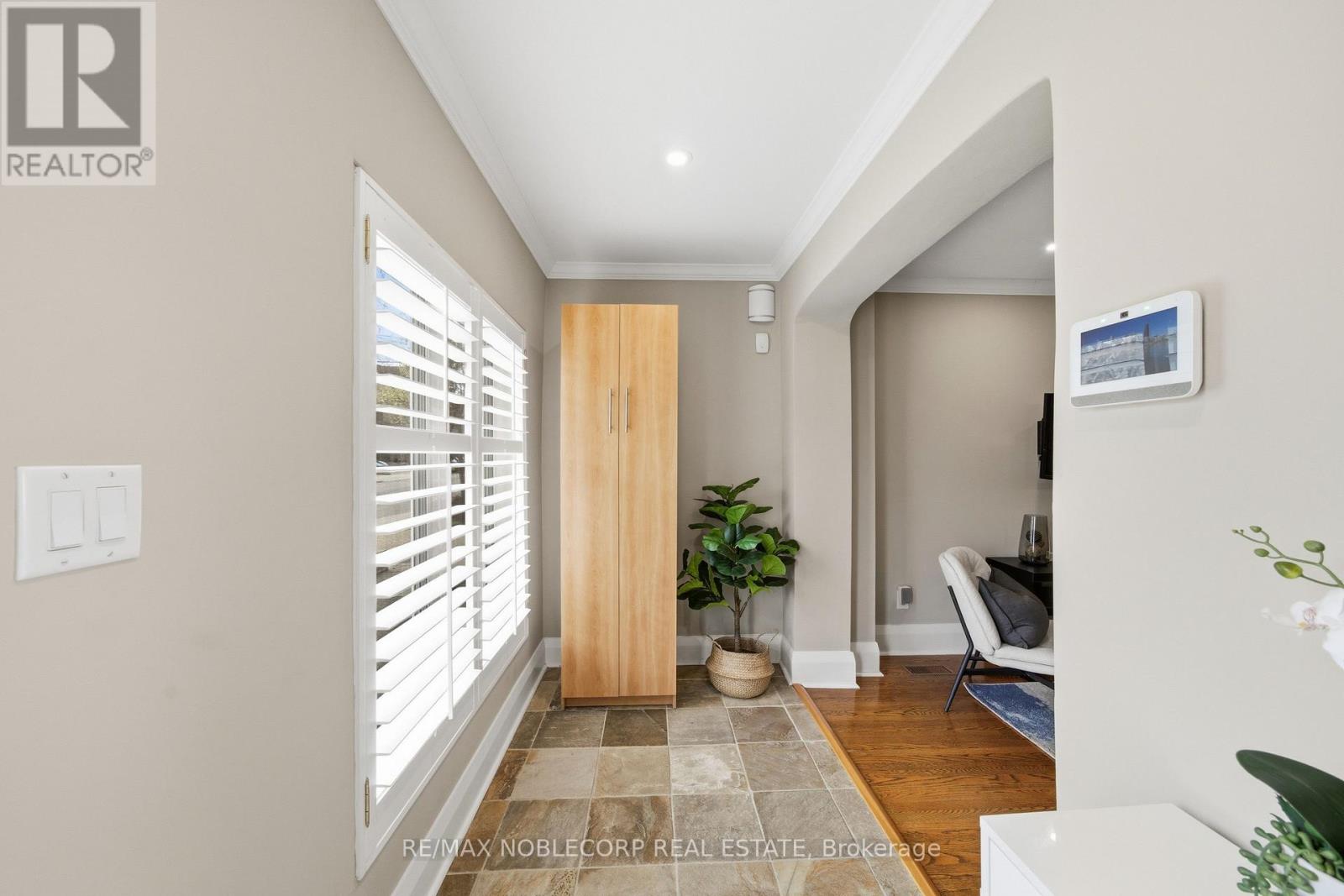 144b Roslin Avenue, Toronto (Lawrence Park North), Ontario  M4N 1Z4 - Photo 2 - C13082820