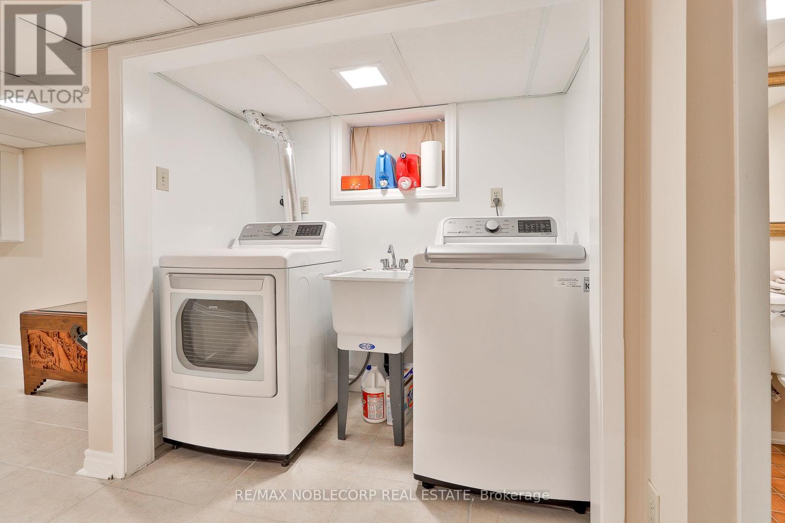 144b Roslin Avenue, Toronto (Lawrence Park North), Ontario  M4N 1Z4 - Photo 25 - C13082820
