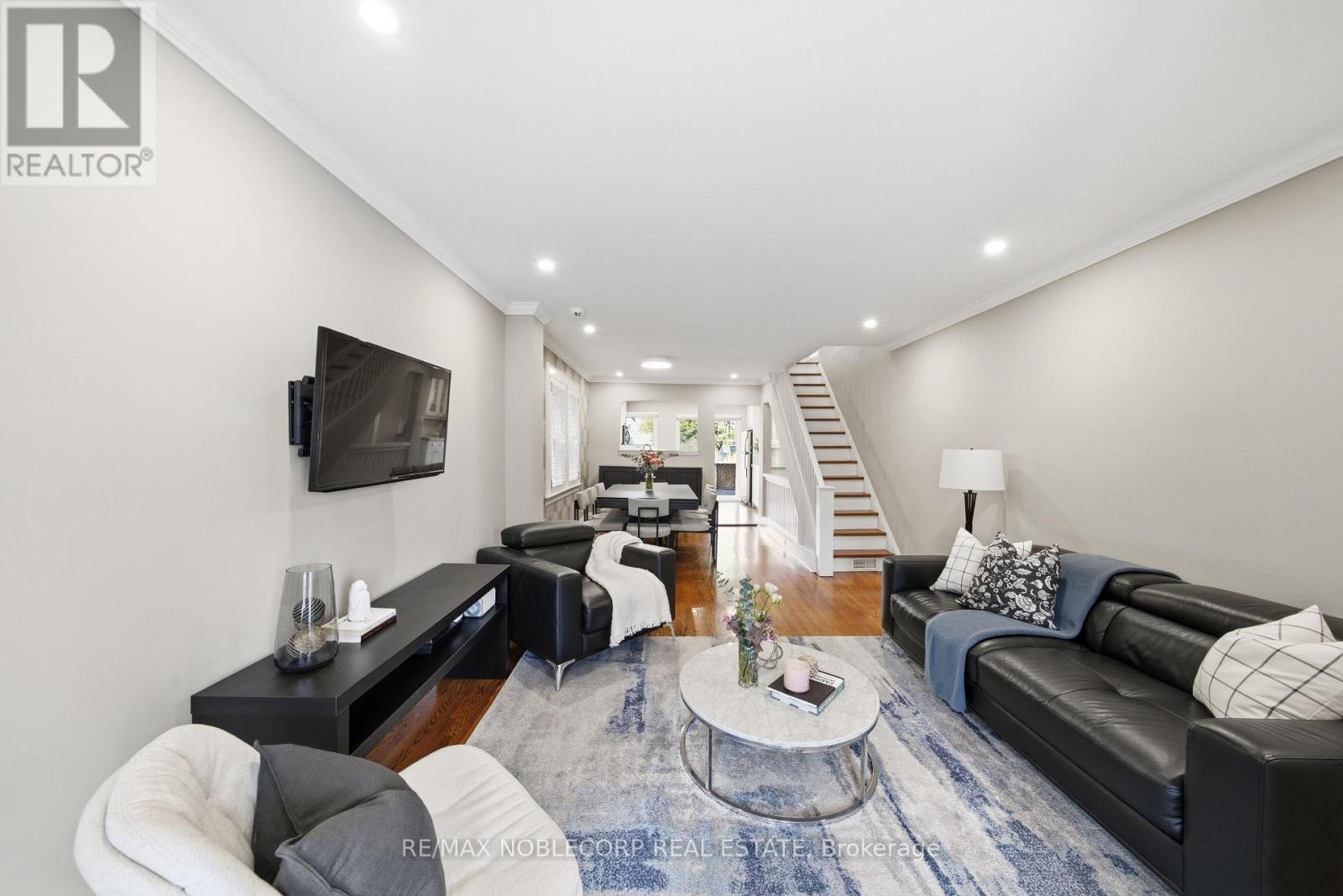 144b Roslin Avenue, Toronto (Lawrence Park North), Ontario  M4N 1Z4 - Photo 6 - C13082820