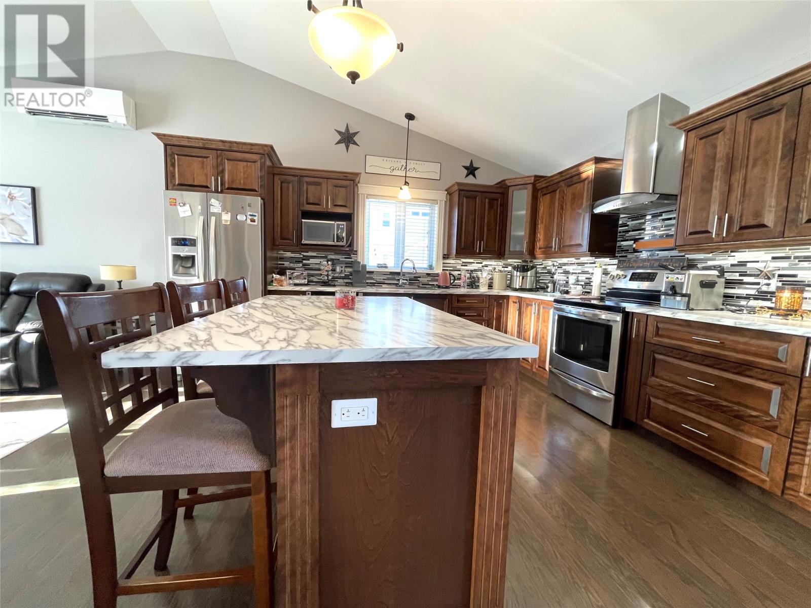 17 Sampson Crescent, Grand Falls-Windsor, Newfoundland & Labrador  A2B 0B3 - Photo 7 - 1295148