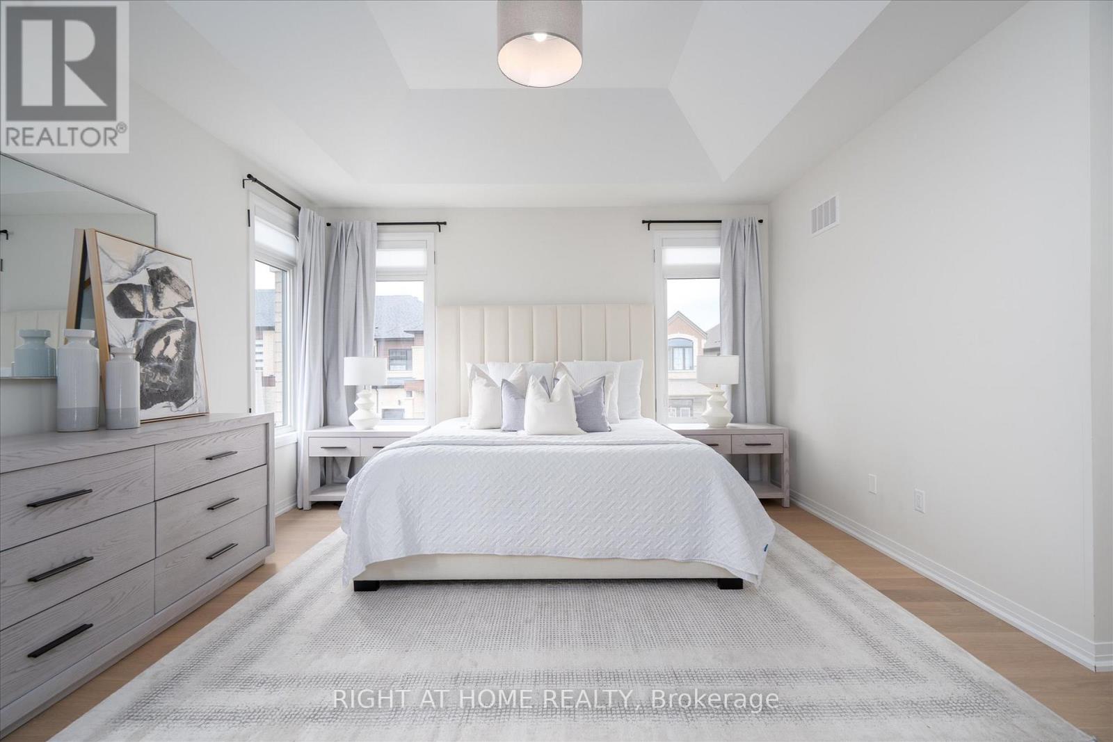 38 Van Wart Street, Whitby, Ontario  L1P 0P8 - Photo 21 - E13083006