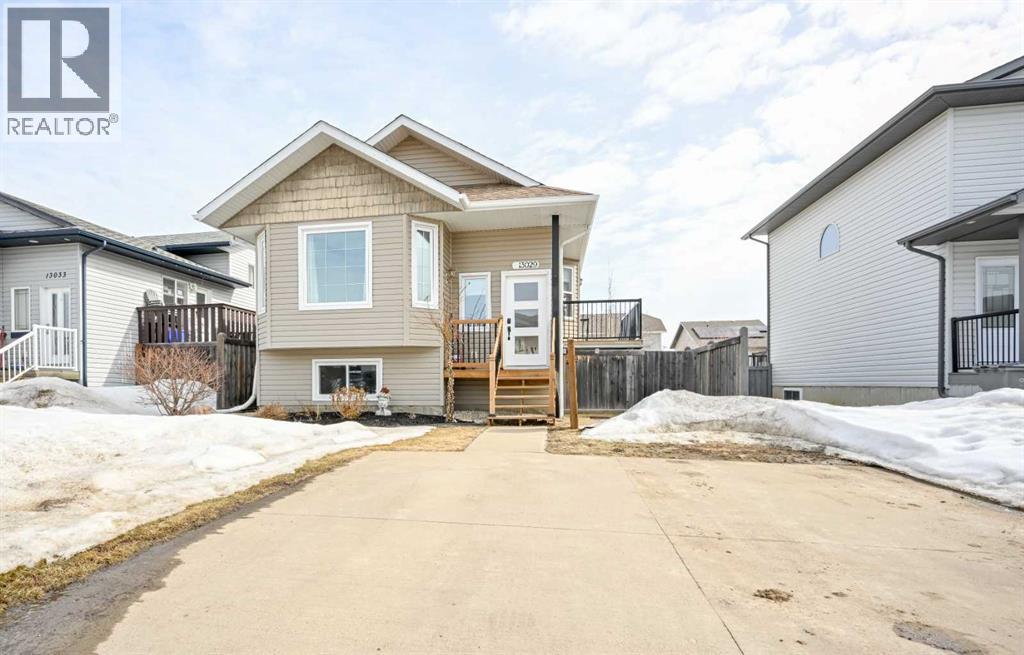 13029 90 Street, Grande Prairie, Alberta  T8X 0A9 - Photo 1 - A2301424