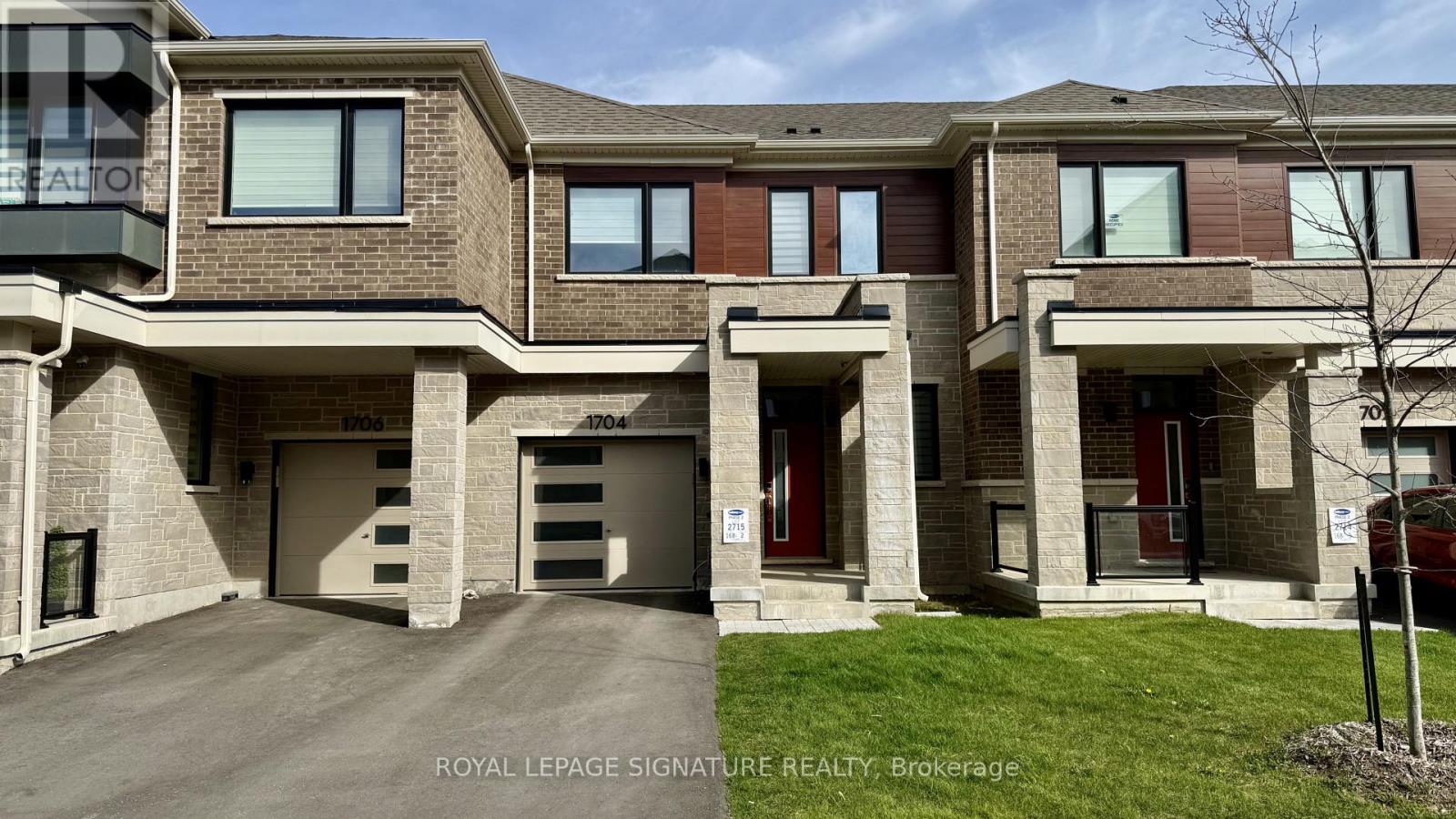 1704 DANCE COURT, Milton, Ontario