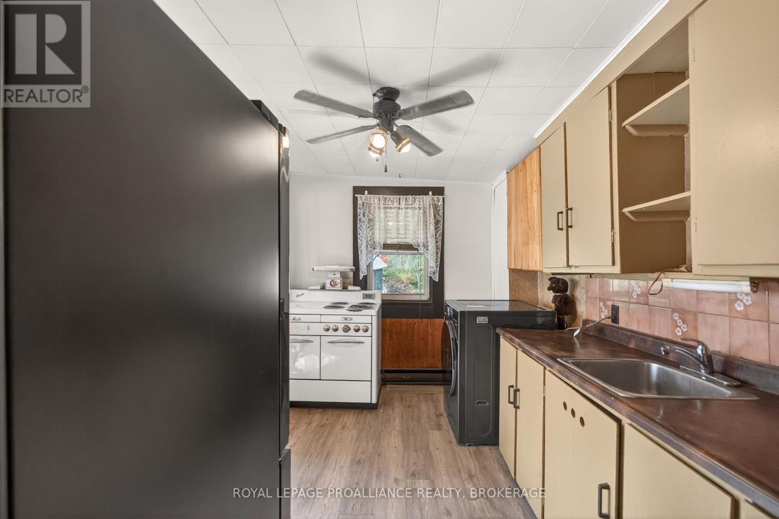578 Union Street, Kingston (Central City West), Ontario  K7M 2H4 - Photo 13 - X13083388