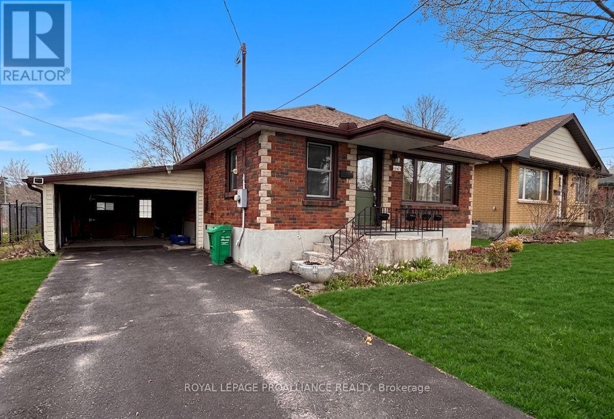 260 BELLEVUE STREET, peterborough (northcrest ward 5), Ontario