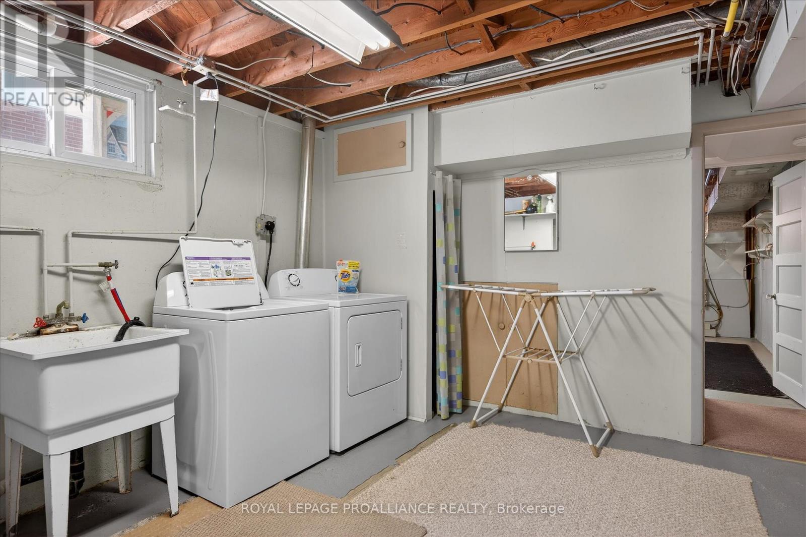 260 Bellevue Street, Peterborough (Northcrest Ward 5), Ontario  K9H 5E5 - Photo 33 - X13082980