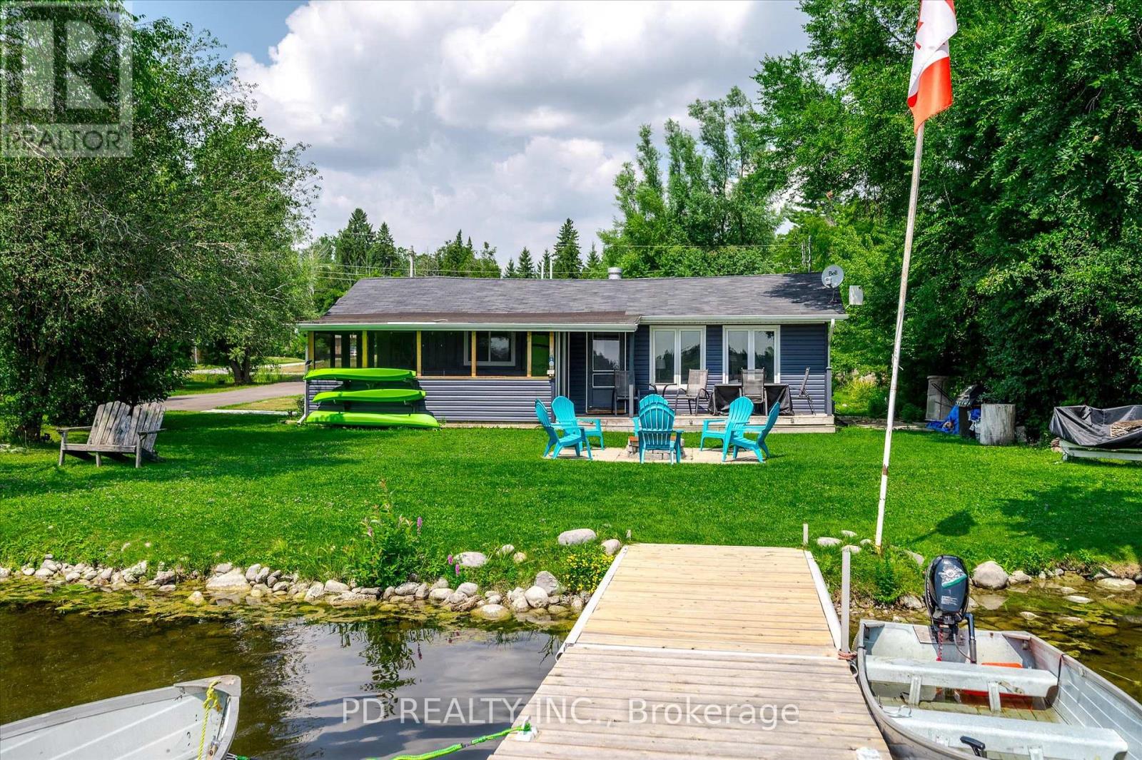 9 CHARLOTTE CRESCENT, Kawartha Lakes, Ontario