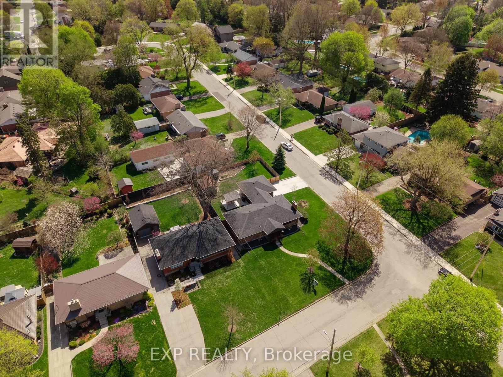 490 Blake Street, London South (South K), Ontario  N6K 2N8 - Photo 6 - X13082940