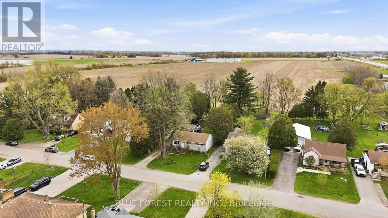 1376 Kostis Avenue, London East, Ontario  N5V 3E2 - Photo 2 - X13082986