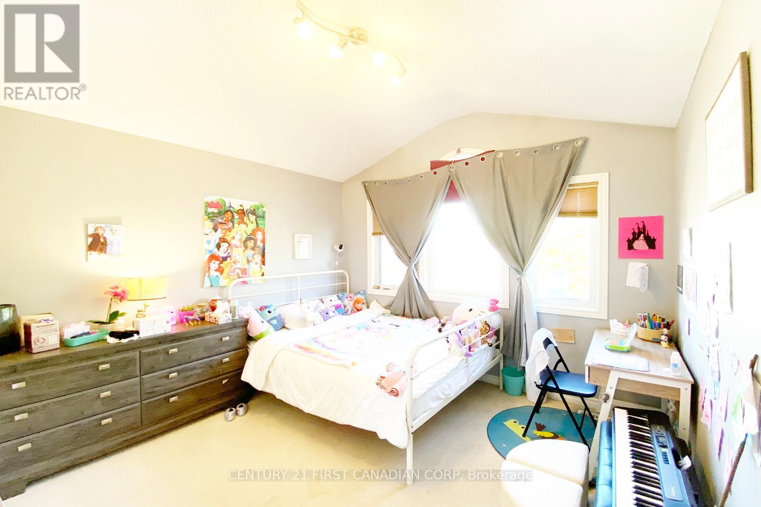 1177 Smither Road, London North (North I), Ontario  N6G 5R8 - Photo 15 - X13083146