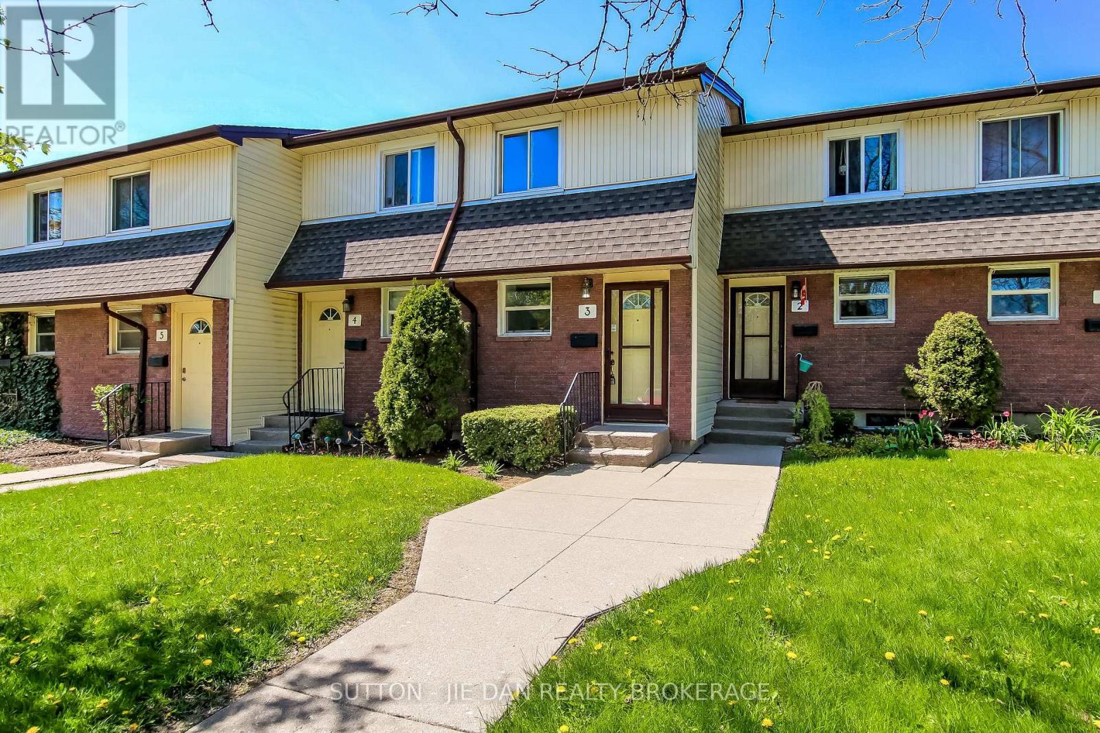 3 - 1919 TRAFALGAR STREET, London East, Ontario