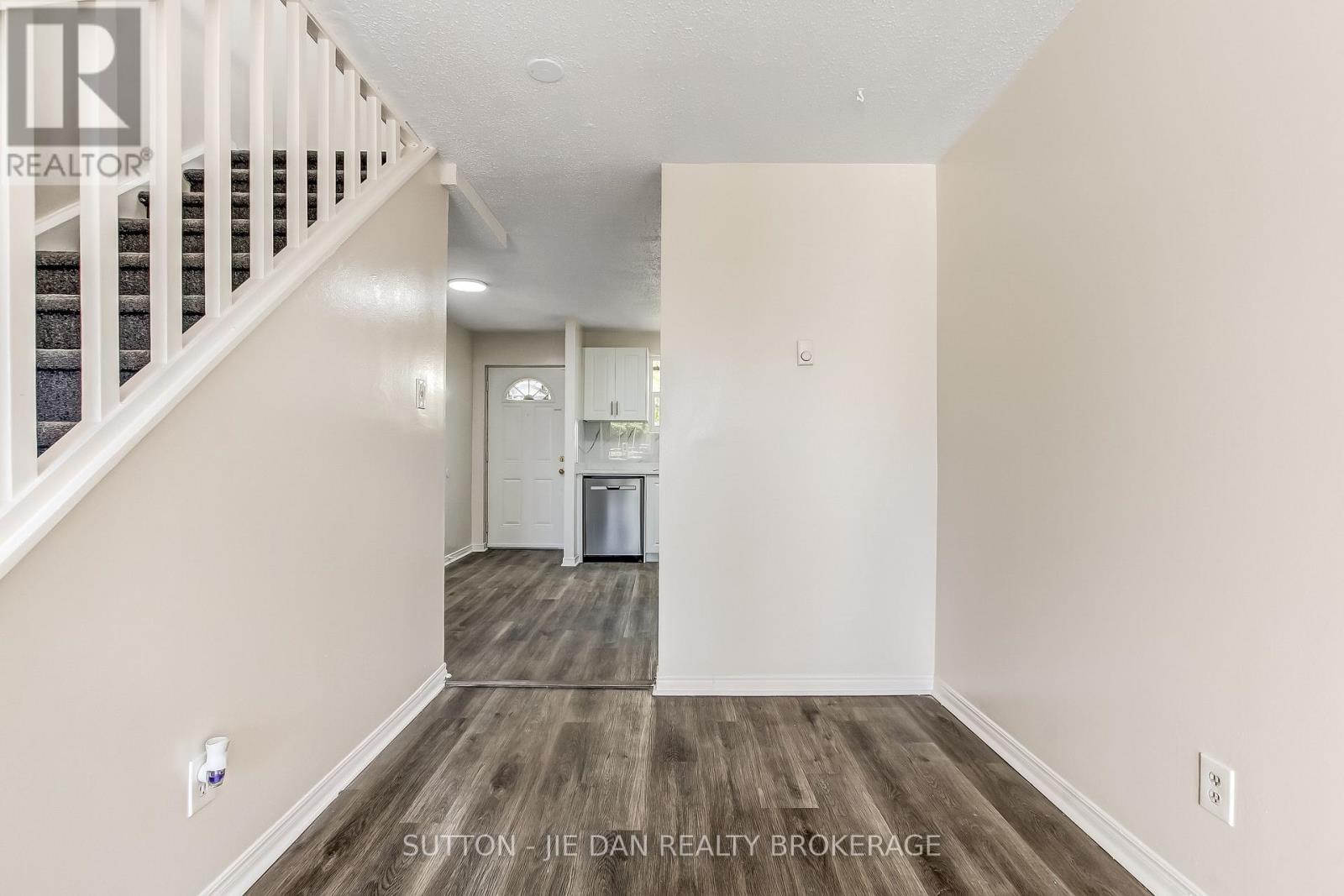 3 - 1919 Trafalgar Street, London East, Ontario  N5V 1A1 - Photo 8 - X13083162