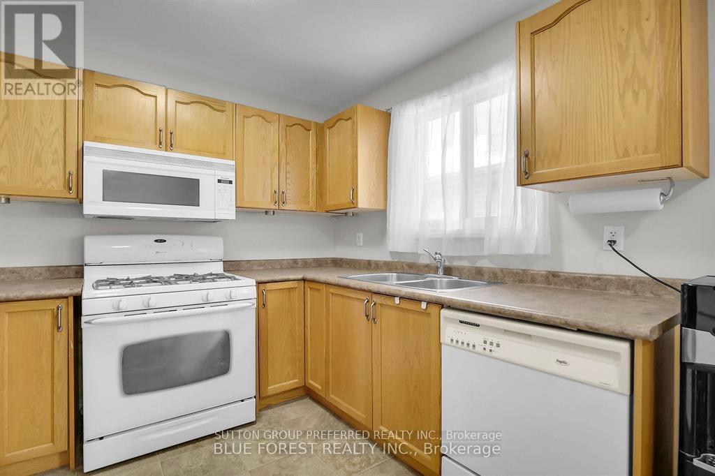 284 Exmouth Circle, London East (East I), Ontario  N5V 5G6 - Photo 11 - X13083284