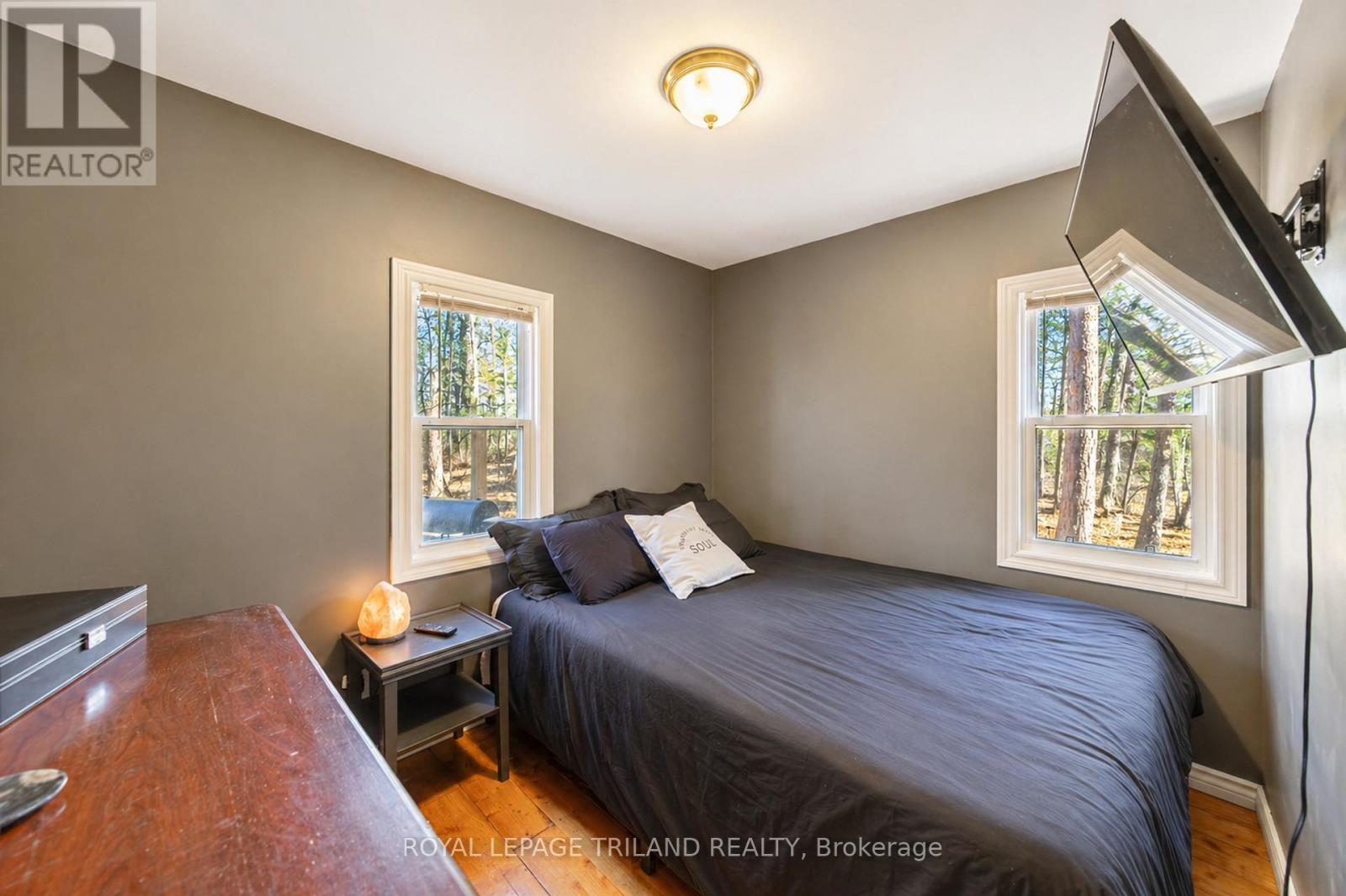 10264 Beach O Pines Road, Lambton Shores (Grand Bend), Ontario  N0M 1T0 - Photo 27 - X13083384