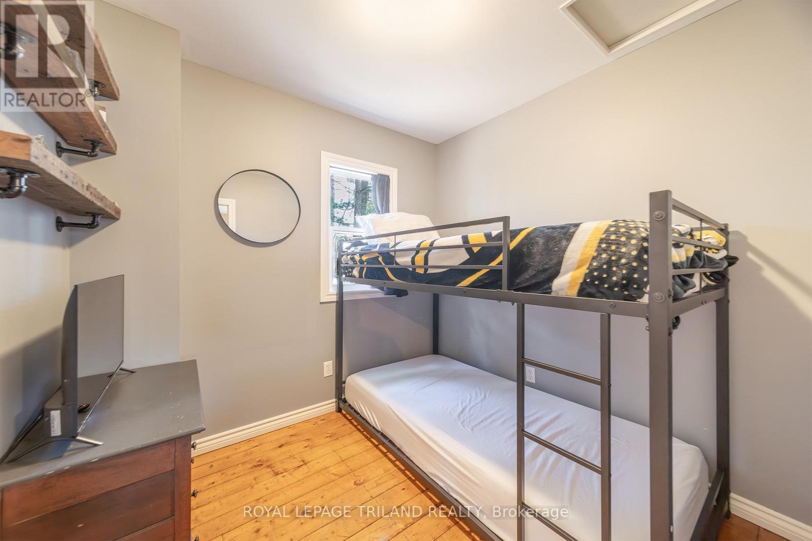 10264 Beach O Pines Road, Lambton Shores (Grand Bend), Ontario  N0M 1T0 - Photo 28 - X13083384