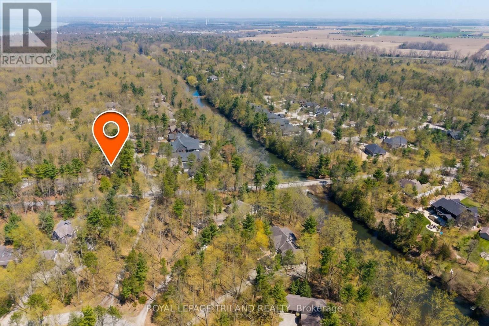 10264 Beach O Pines Road, Lambton Shores (Grand Bend), Ontario  N0M 1T0 - Photo 43 - X13083384