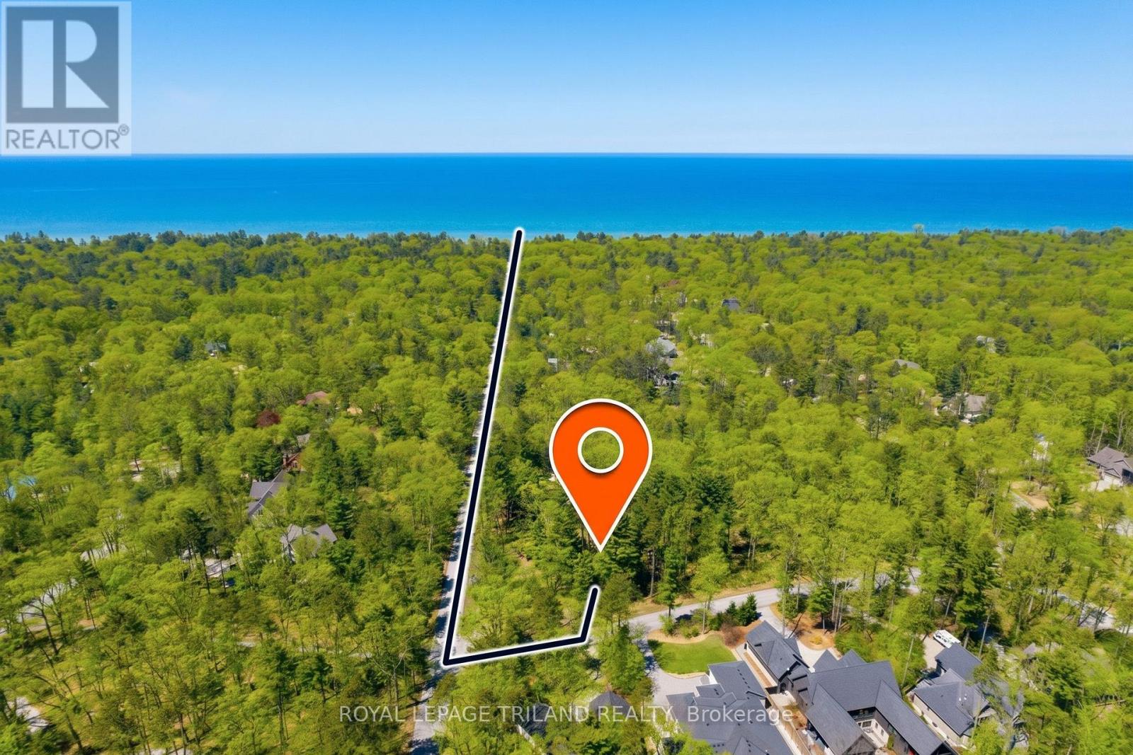 10264 Beach O Pines Road, Lambton Shores (Grand Bend), Ontario  N0M 1T0 - Photo 45 - X13083384