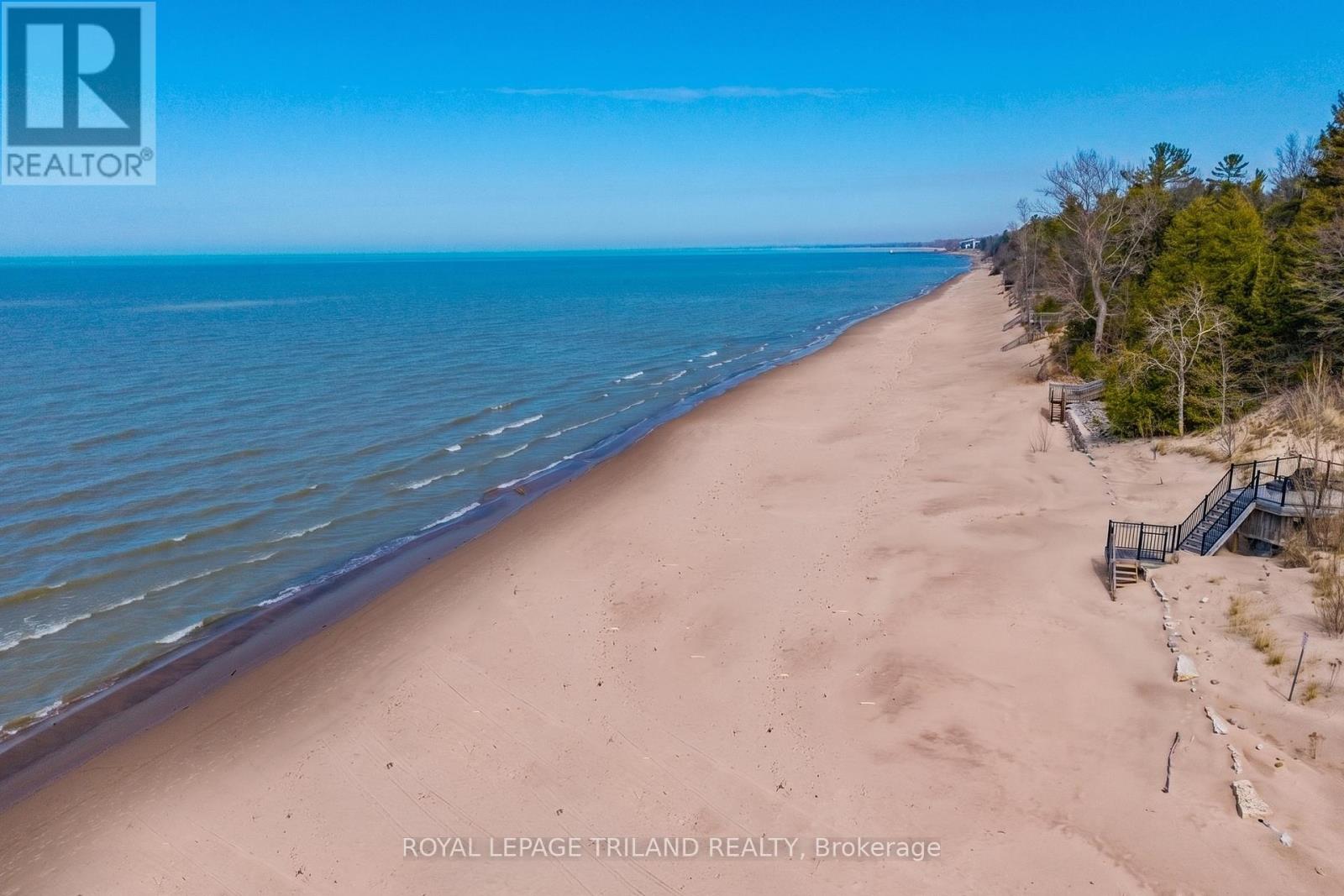 10264 Beach O Pines Road, Lambton Shores (Grand Bend), Ontario  N0M 1T0 - Photo 50 - X13083384