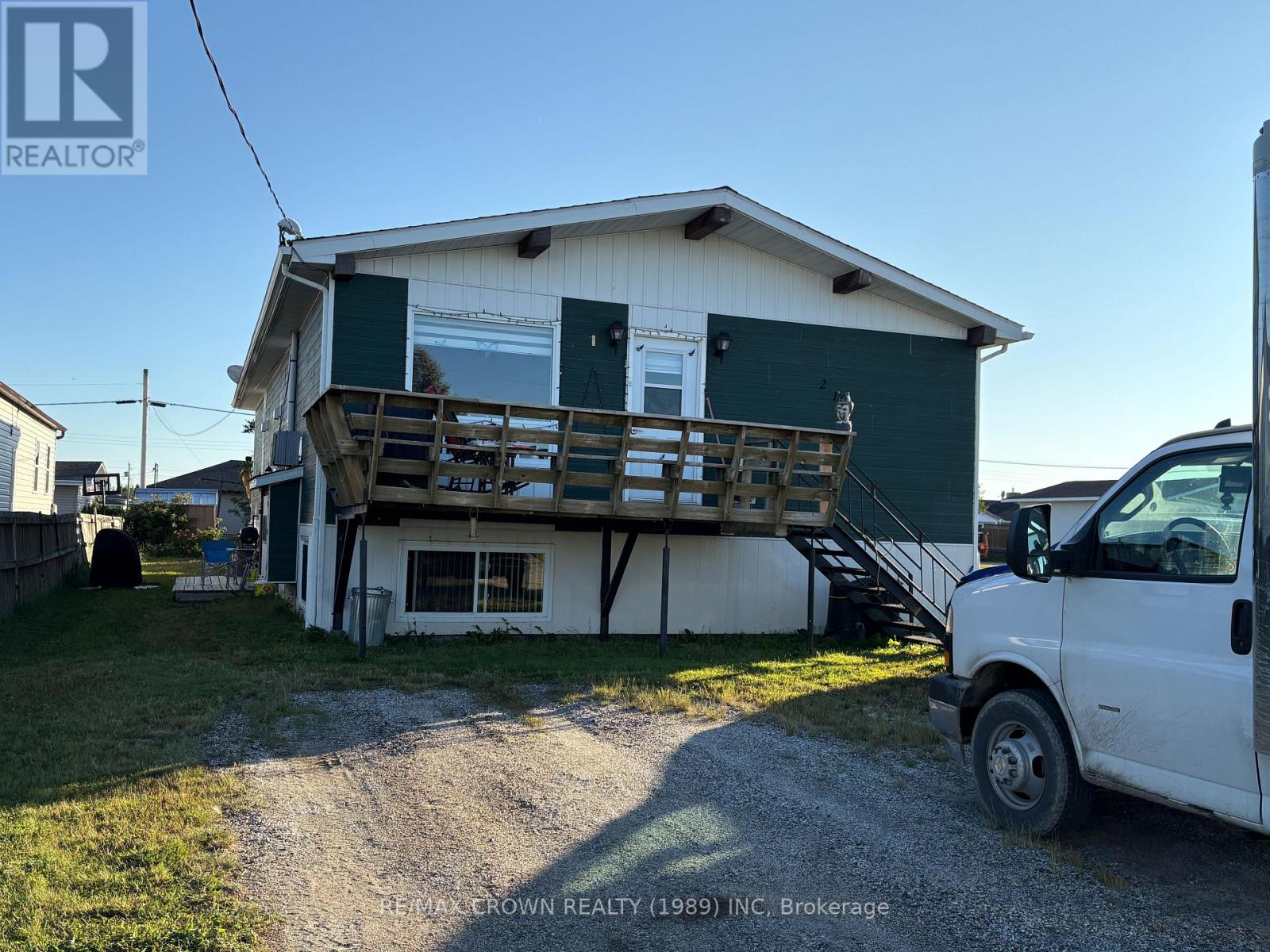 213 Balmoral Avenue, Mattice-Val Cote, Ontario  P0L 1T0 - Photo 2 - T13082966
