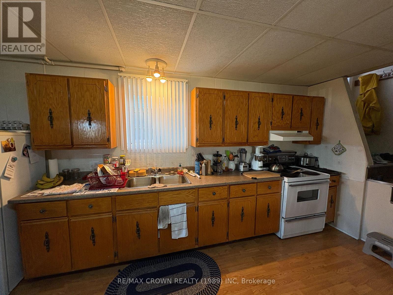 213 Balmoral Avenue, Mattice-Val Cote, Ontario  P0L 1T0 - Photo 4 - T13082966