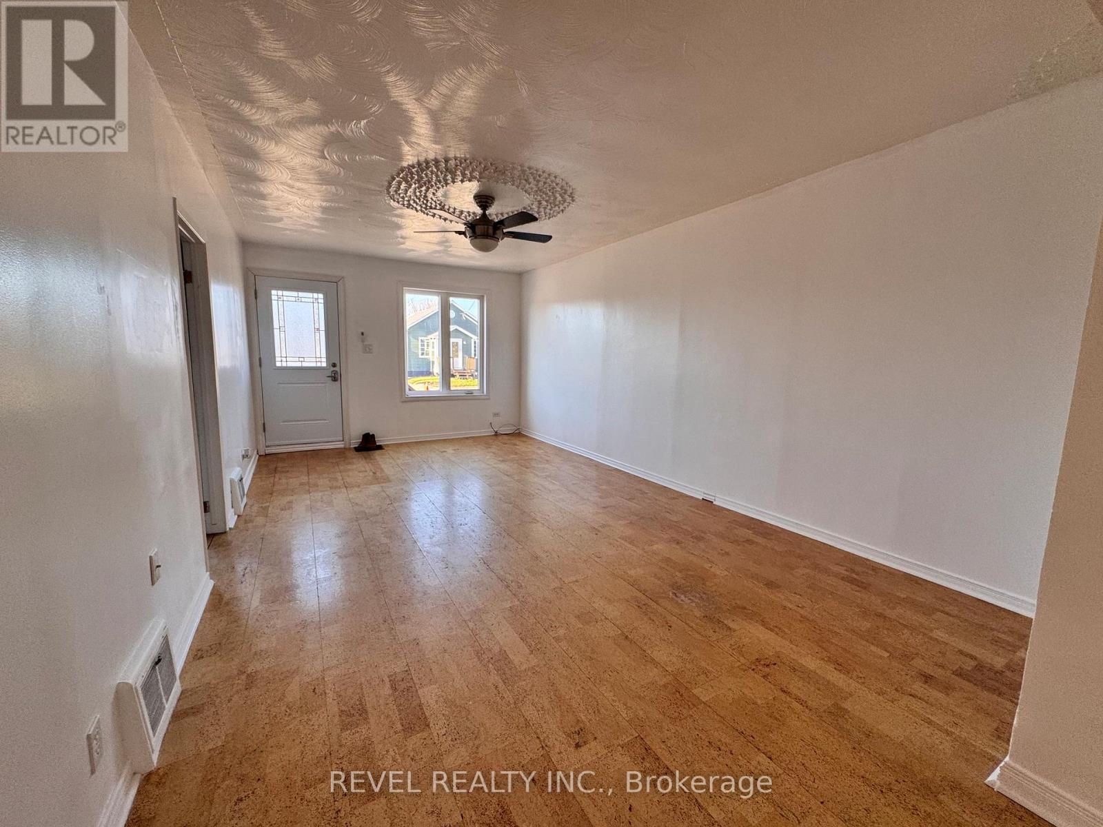 39 Crescent Avenue, Timmins (Tm - Tnw - Algonquin To Jubilee), Ontario  P4N 4H9 - Photo 11 - T13083360