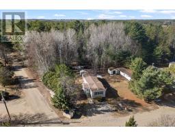 5 HUNTER'S RUN LANE, Laurentian Hills, Ontario
