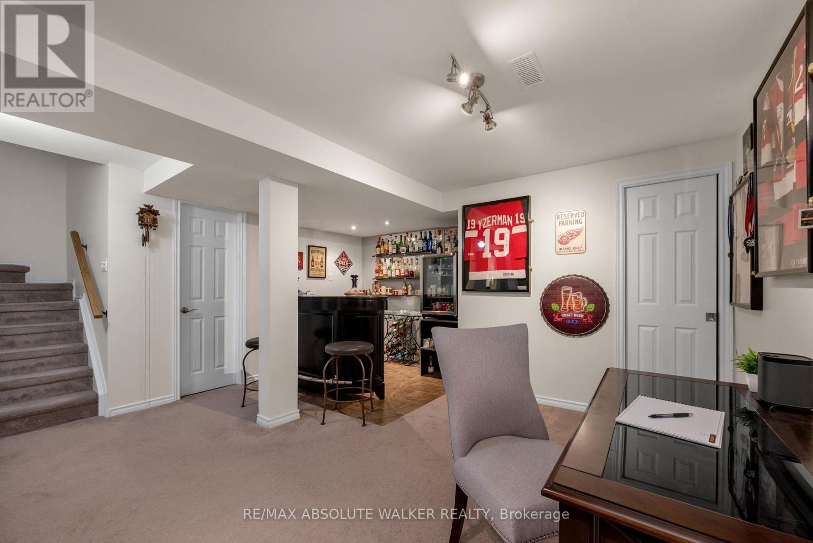 5935 Meadowglen Drive, Ottawa, Ontario  K1C 5Z6 - Photo 38 - X13083018