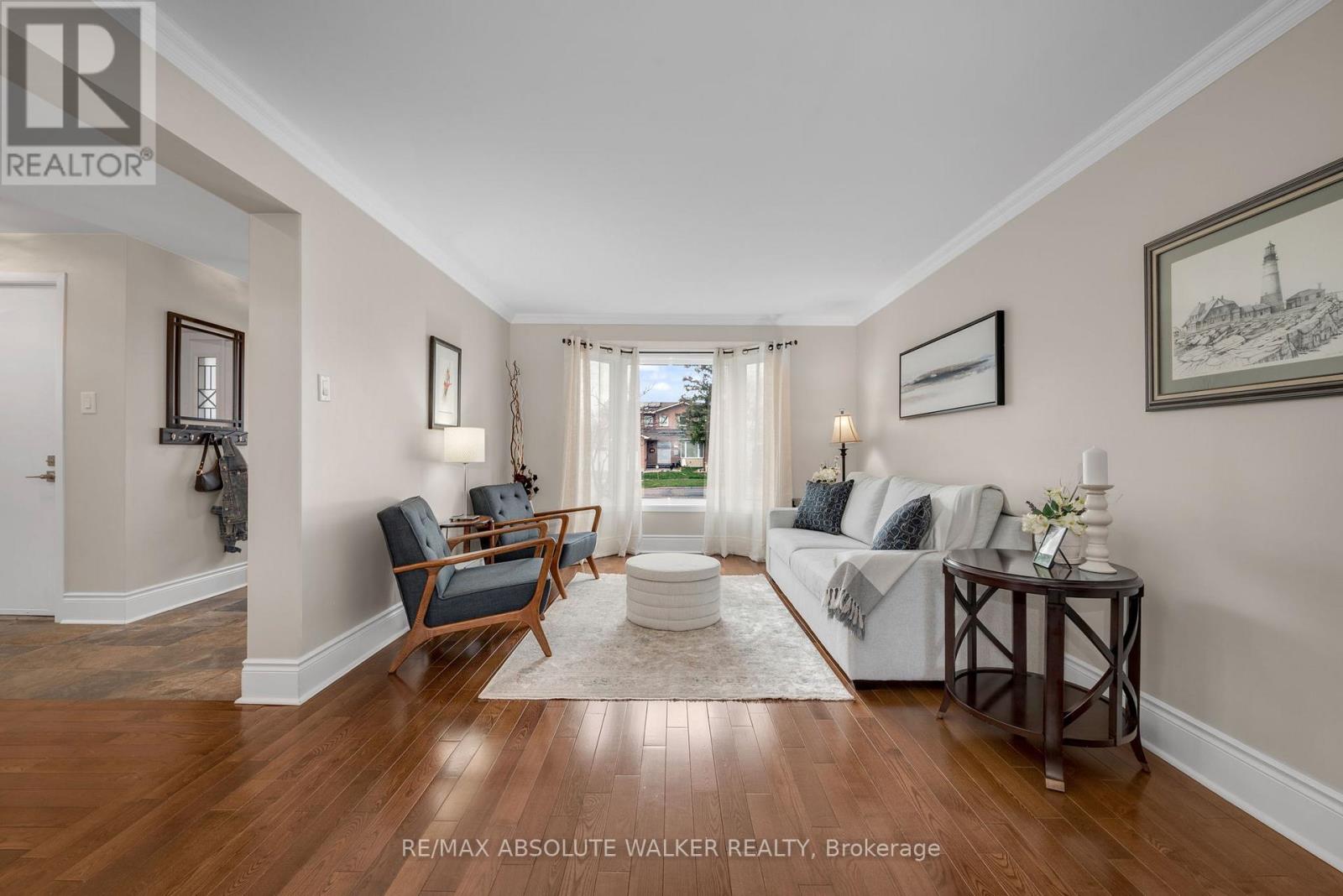 5935 Meadowglen Drive, Ottawa, Ontario  K1C 5Z6 - Photo 7 - X13083018